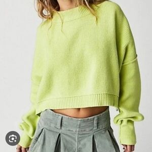 Free People Easy Street Dolmain Cropped Green Sweater. Xl